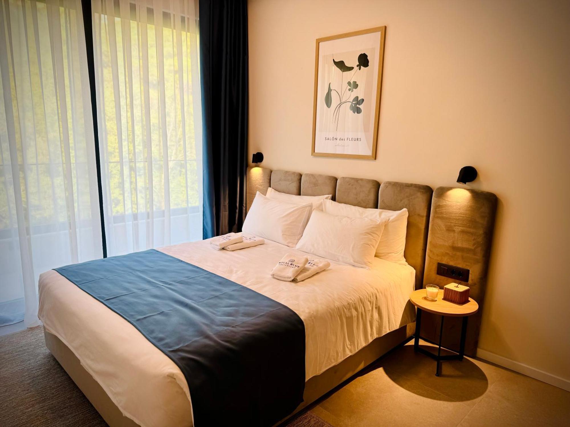 Hotel Royal Blue & Residences *